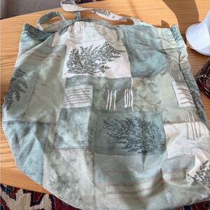 Green and Cream Tote Bag